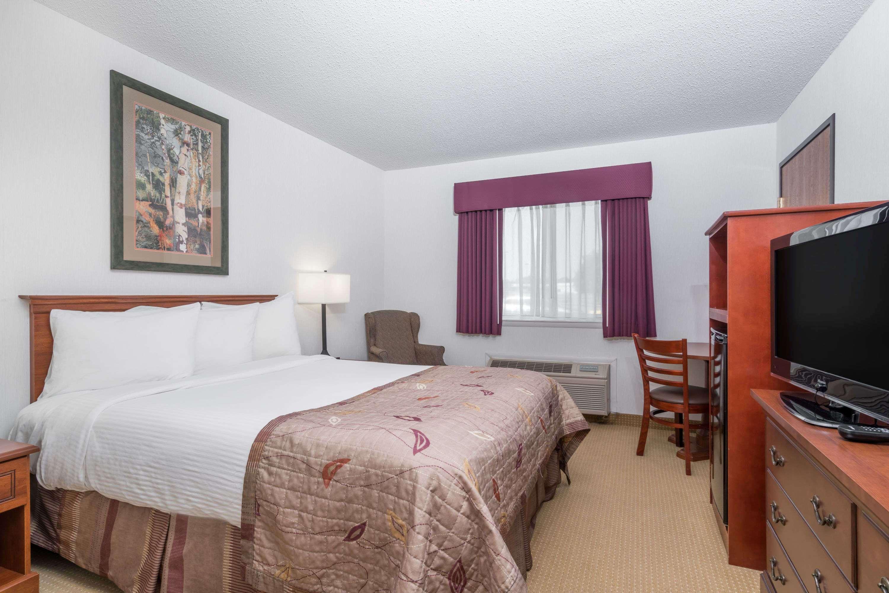 เบย์มอนต์ บาย วินด์แฮม มาร์ชฟิลด์ Hotel Marshfield ภายนอก รูปภาพ
