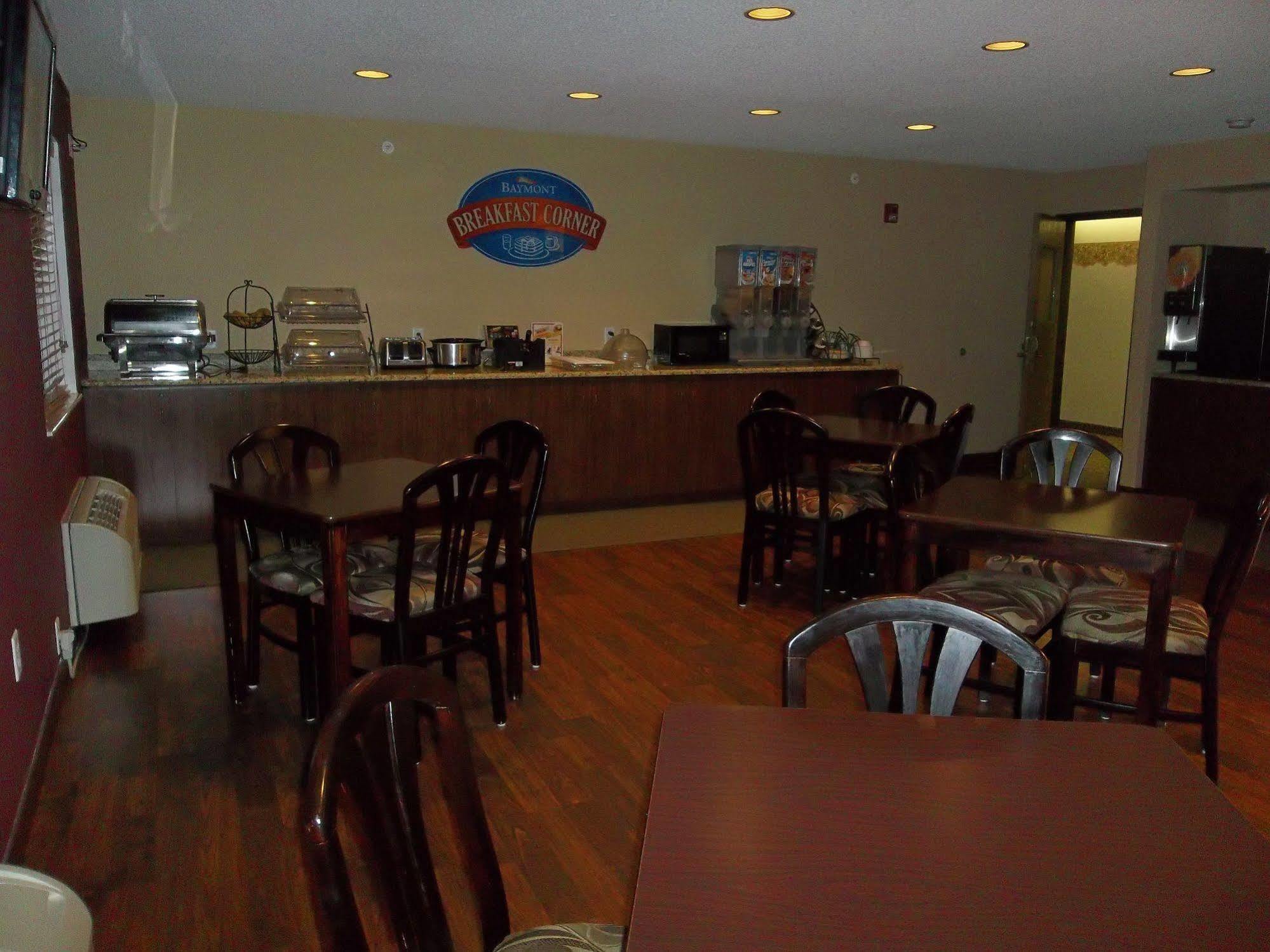 เบย์มอนต์ บาย วินด์แฮม มาร์ชฟิลด์ Hotel Marshfield ภายนอก รูปภาพ